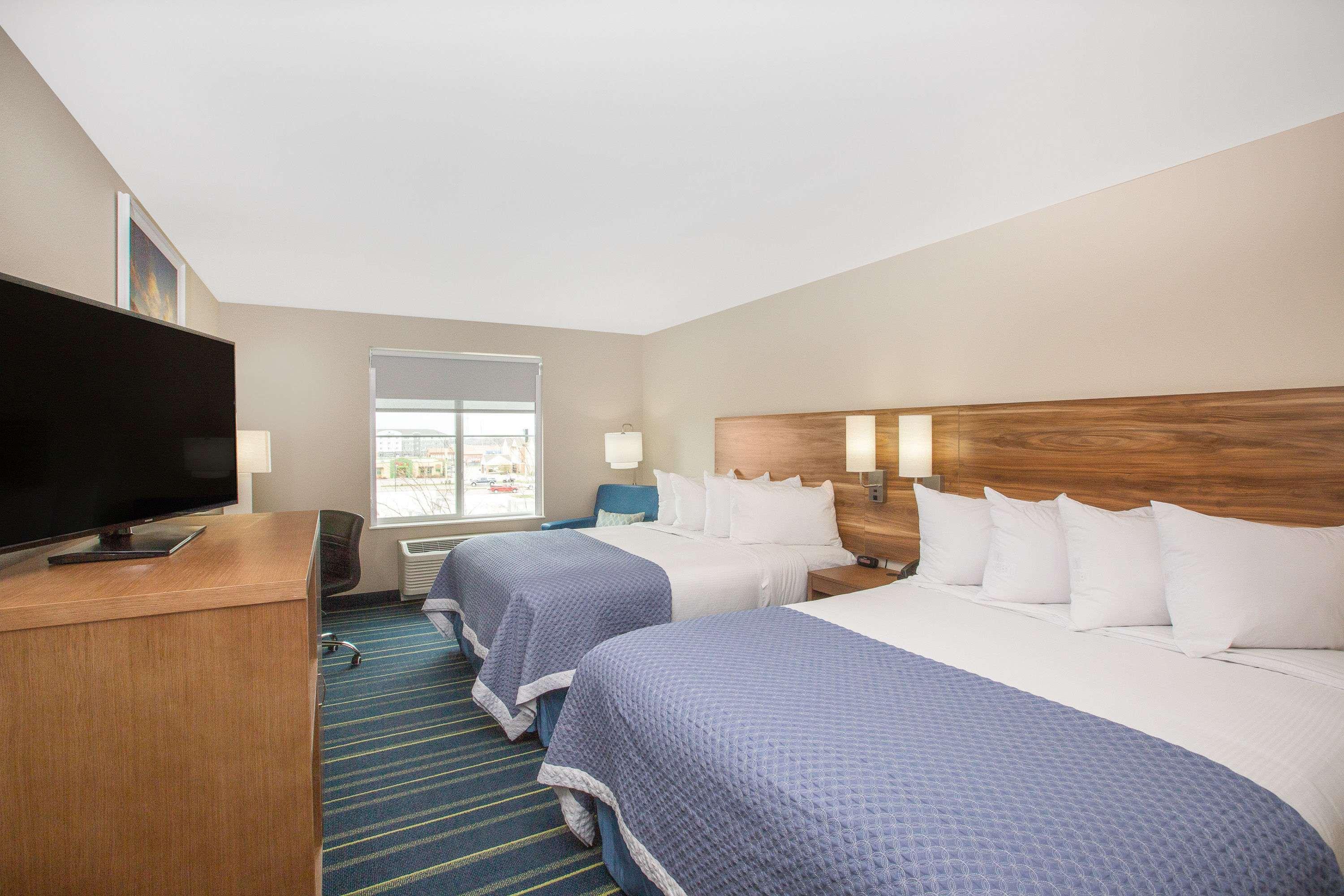 Days Inn & Suites By Wyndham Kearney Ne Εξωτερικό φωτογραφία