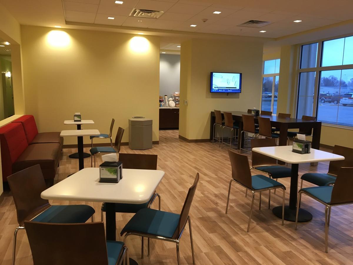 Days Inn & Suites By Wyndham Kearney Ne Εξωτερικό φωτογραφία
