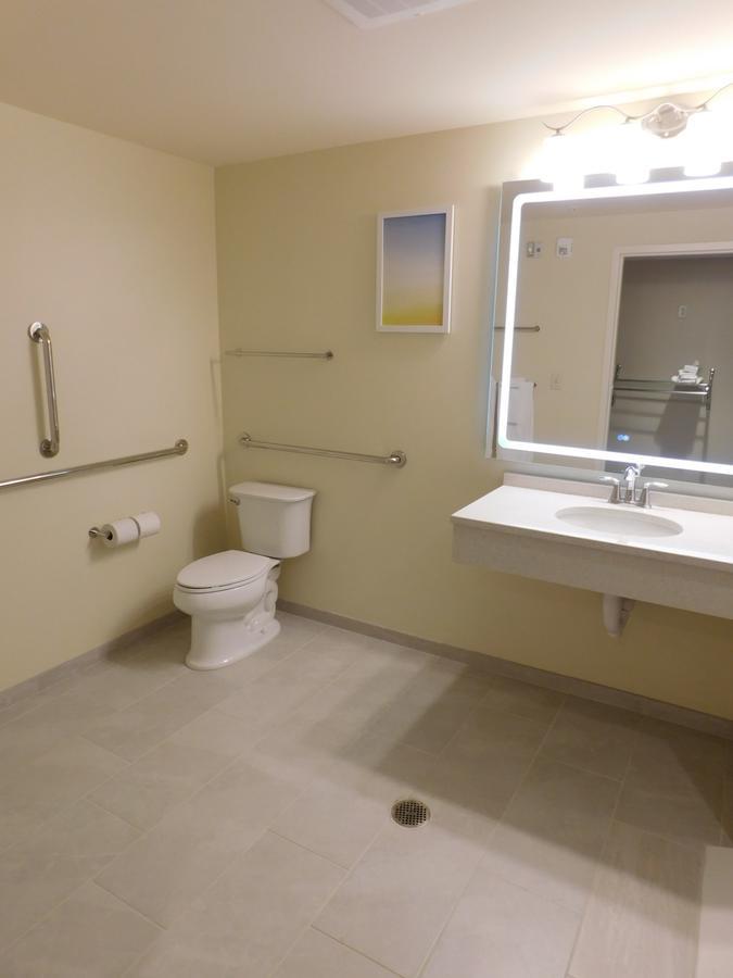 Days Inn & Suites By Wyndham Kearney Ne Δωμάτιο φωτογραφία