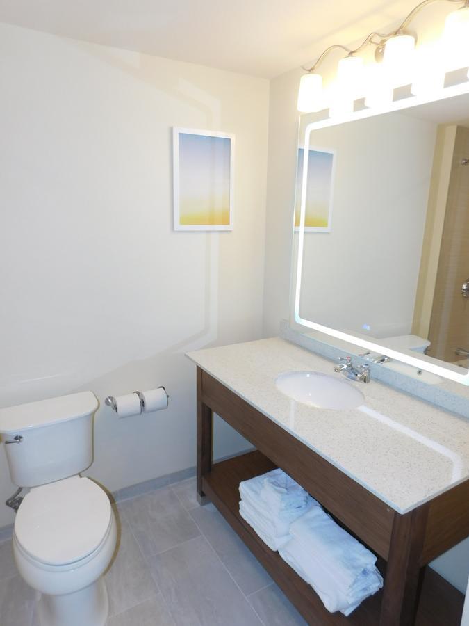 Days Inn & Suites By Wyndham Kearney Ne Εξωτερικό φωτογραφία