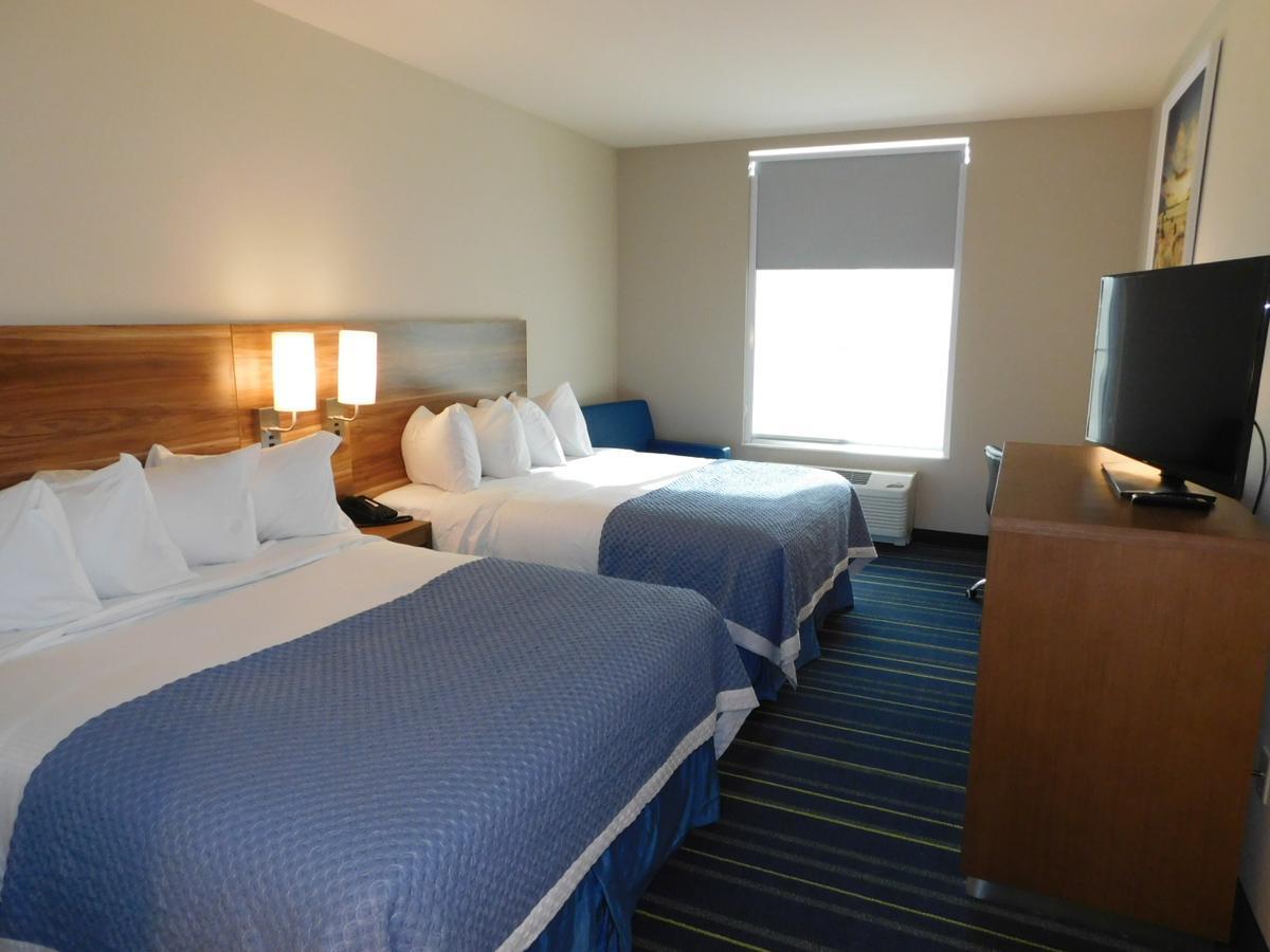 Days Inn & Suites By Wyndham Kearney Ne Εξωτερικό φωτογραφία