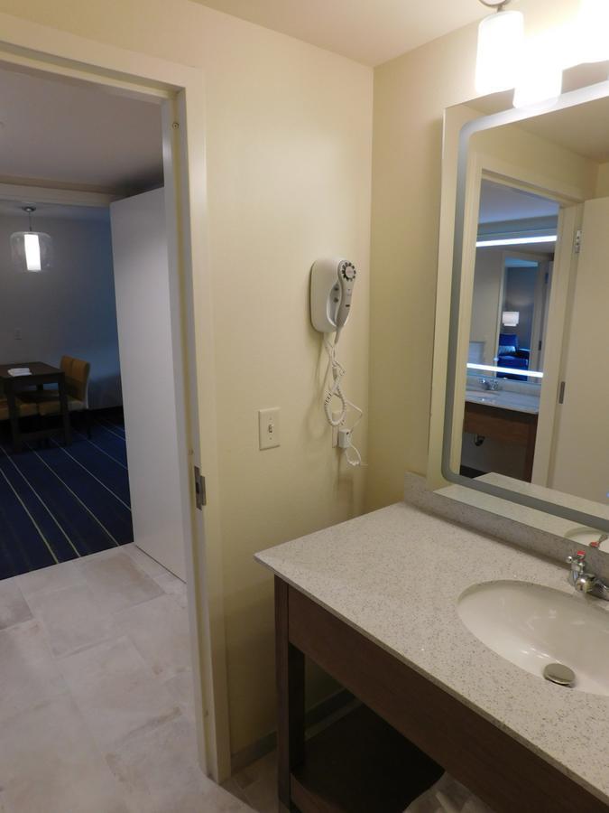 Days Inn & Suites By Wyndham Kearney Ne Εξωτερικό φωτογραφία